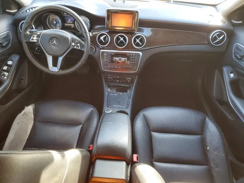 2015 MERCEDES-BENZ GLA 250  