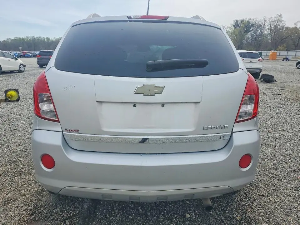 2014 CHEVROLET CAPTIVA LT  