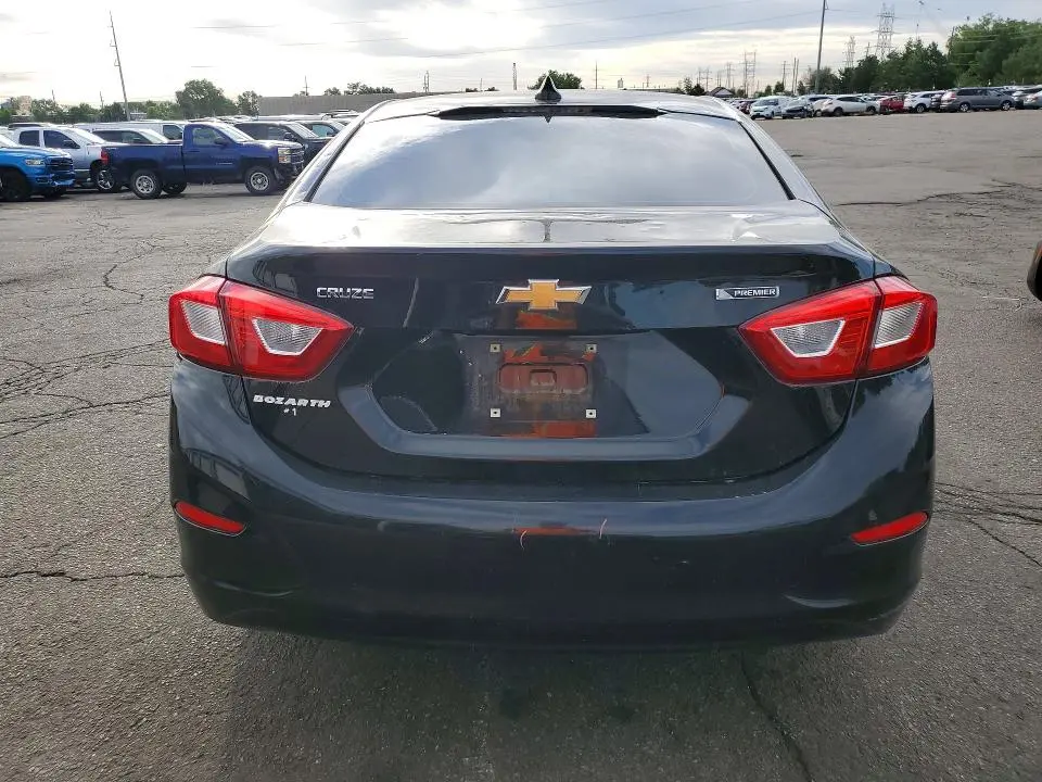 2018 CHEVROLET CRUZE PREMIER  