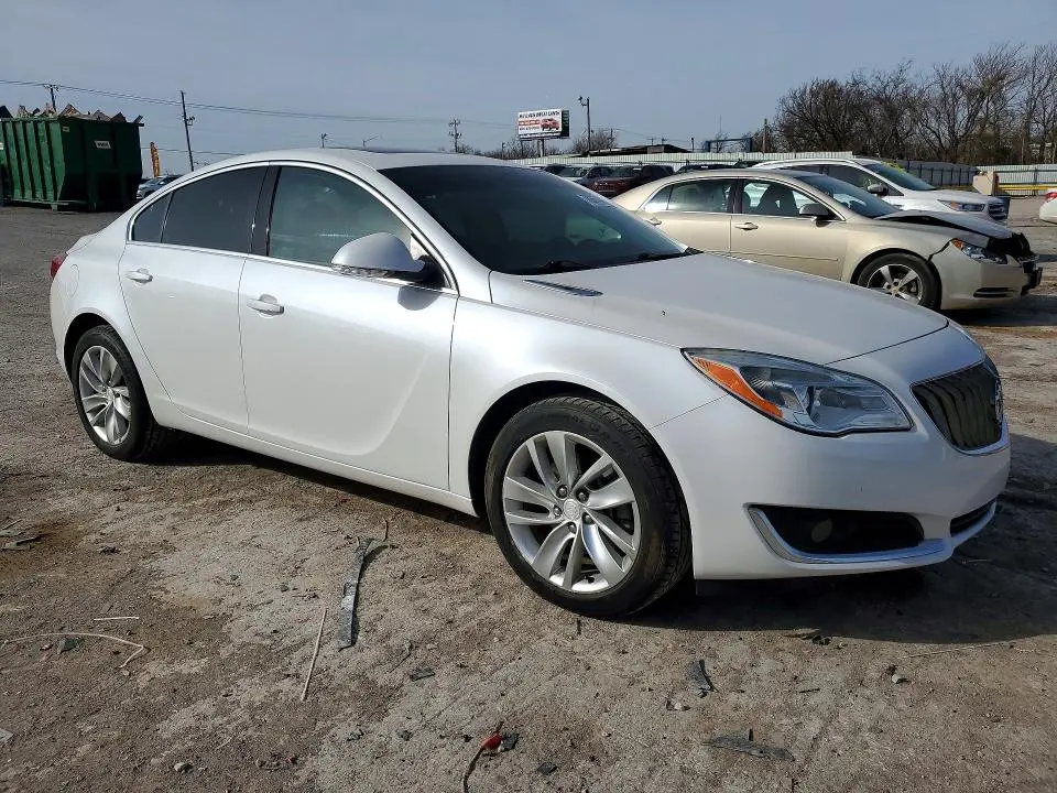 2016 BUICK REGAL   