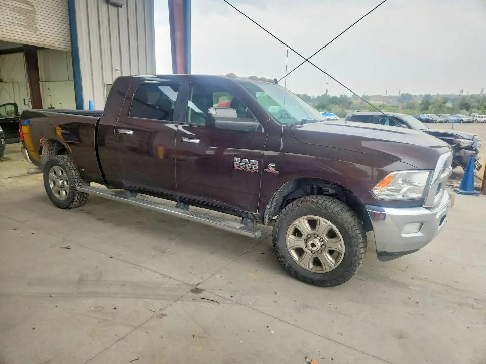 2015 RAM 2500 SLT  