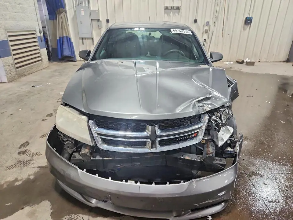 2012 DODGE AVENGER SE  