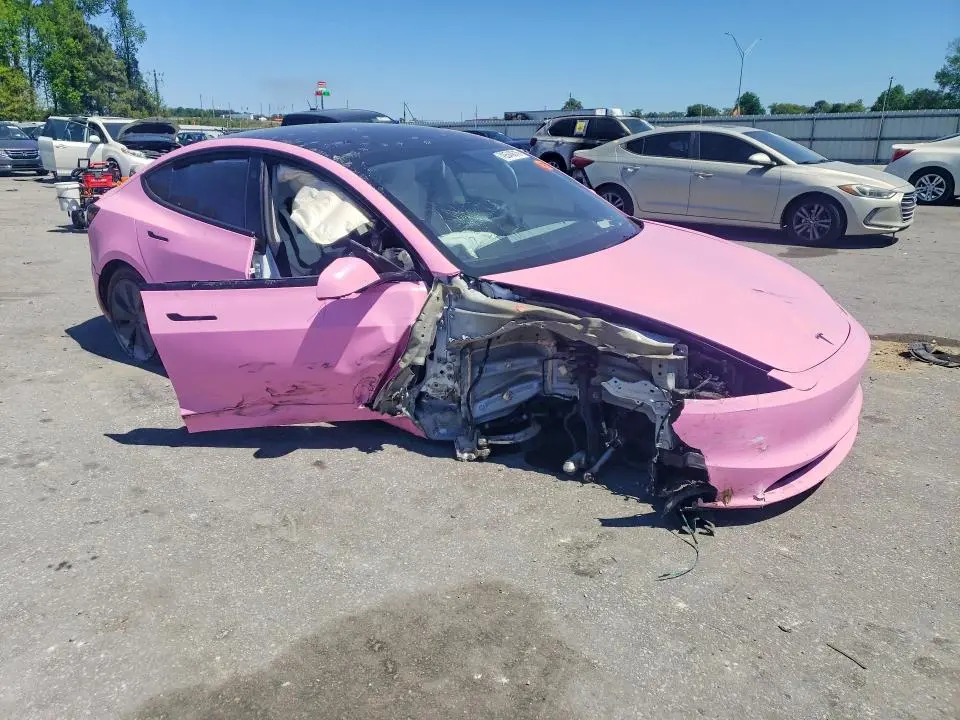 2024 TESLA MODEL 3   