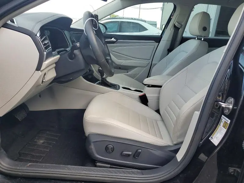 2024 VOLKSWAGEN JETTA SE  