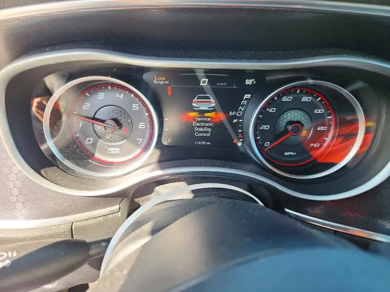 2016 DODGE CHARGER SXT  