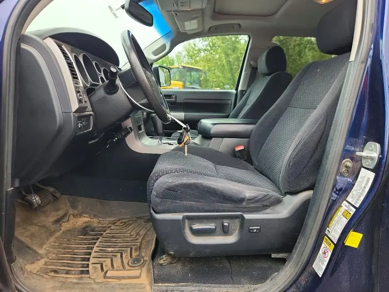 2013 TOYOTA TUNDRA CREWMAX SR5  
