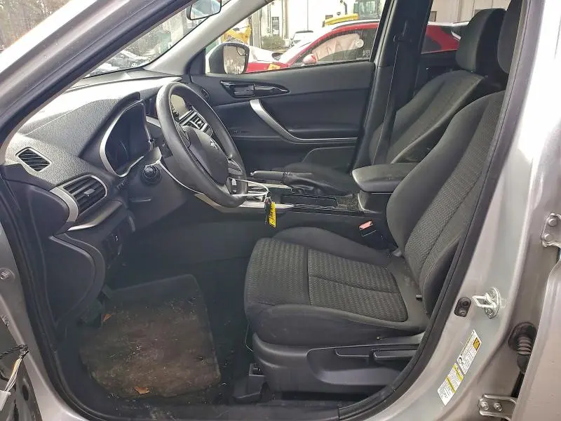 2020 MITSUBISHI ECLIPSE CROSS ES  