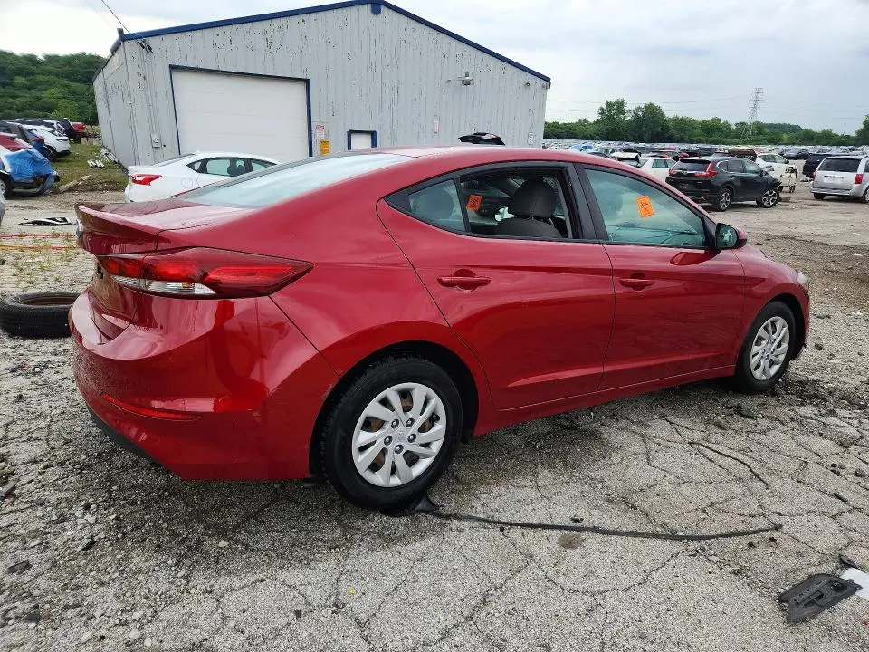 2018 HYUNDAI ELANTRA SE  