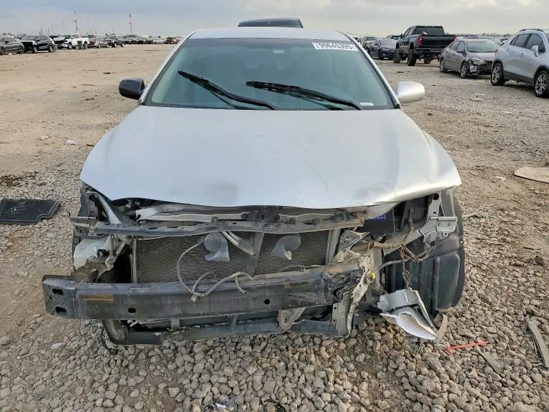 2010 TOYOTA CAMRY LE  