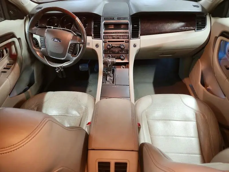 2011 FORD TAURUS LIMITED  