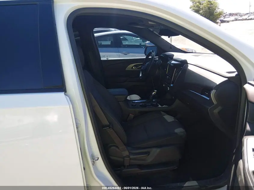 2023 CHEVROLET TRAVERSE FWD LT CLOTH