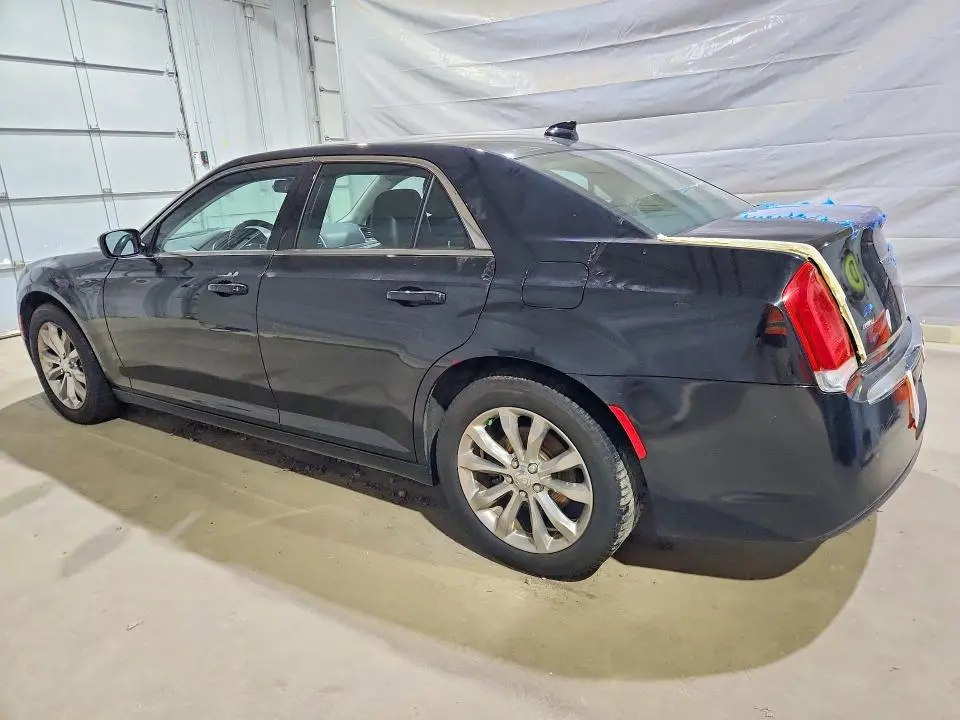 2018 CHRYSLER 300 TOURING  