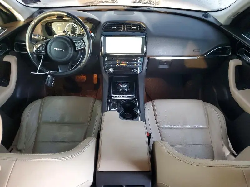 2017 JAGUAR F-PACE PRESTIGE  