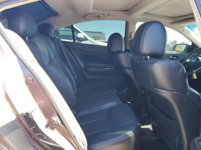 2014 NISSAN MAXIMA S  