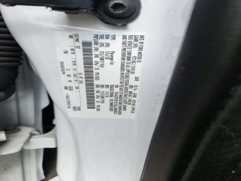 2016 FORD FOCUS SE  