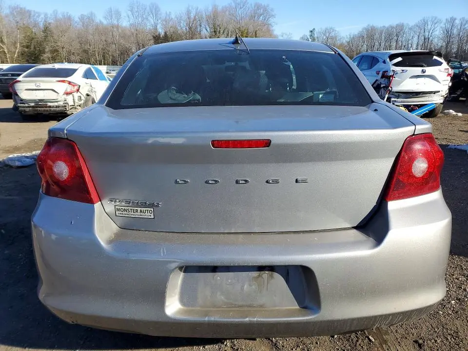 2014 DODGE AVENGER SE  