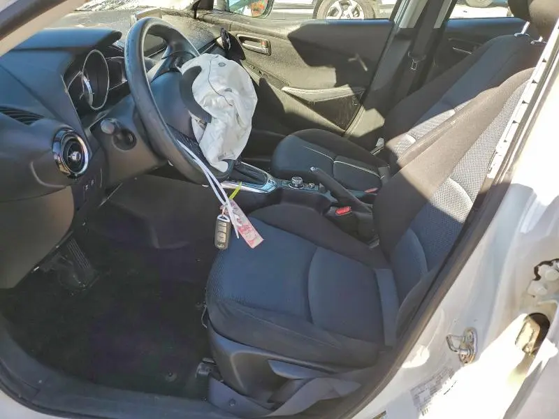 2017 TOYOTA YARIS IA   