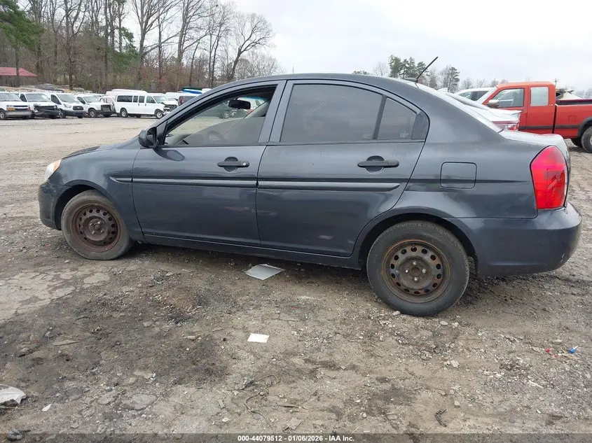 2011 HYUNDAI ACCENT GLS