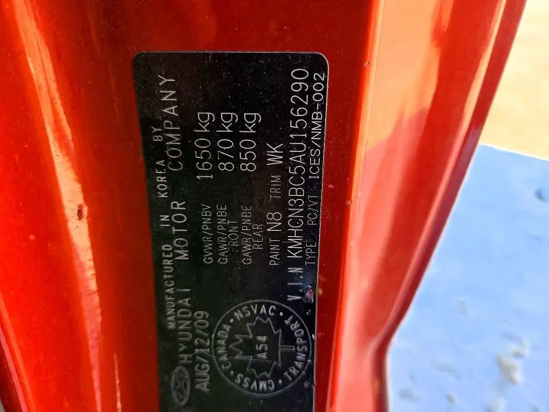 2010 HYUNDAI ACCENT SE  