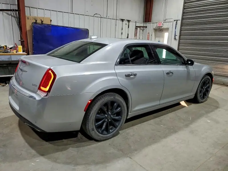 2020 CHRYSLER 300 LIMITED  
