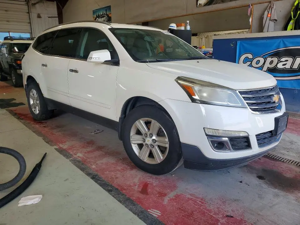 2013 CHEVROLET TRAVERSE LT  