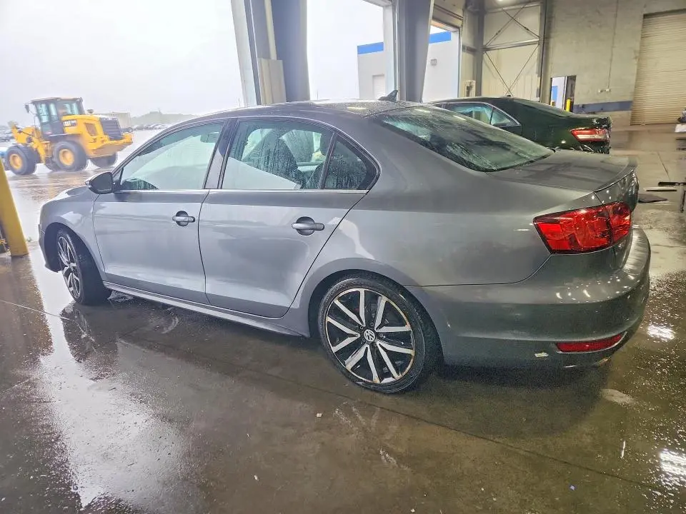 2012 VOLKSWAGEN JETTA GLI  