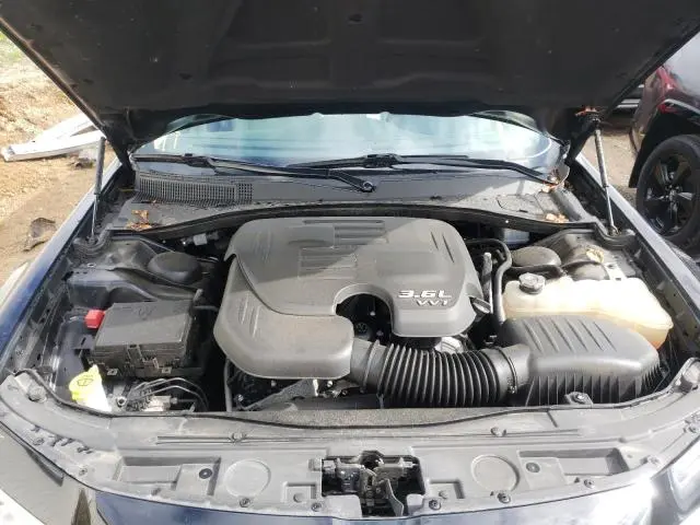 2017 CHRYSLER 300 LIMITED  