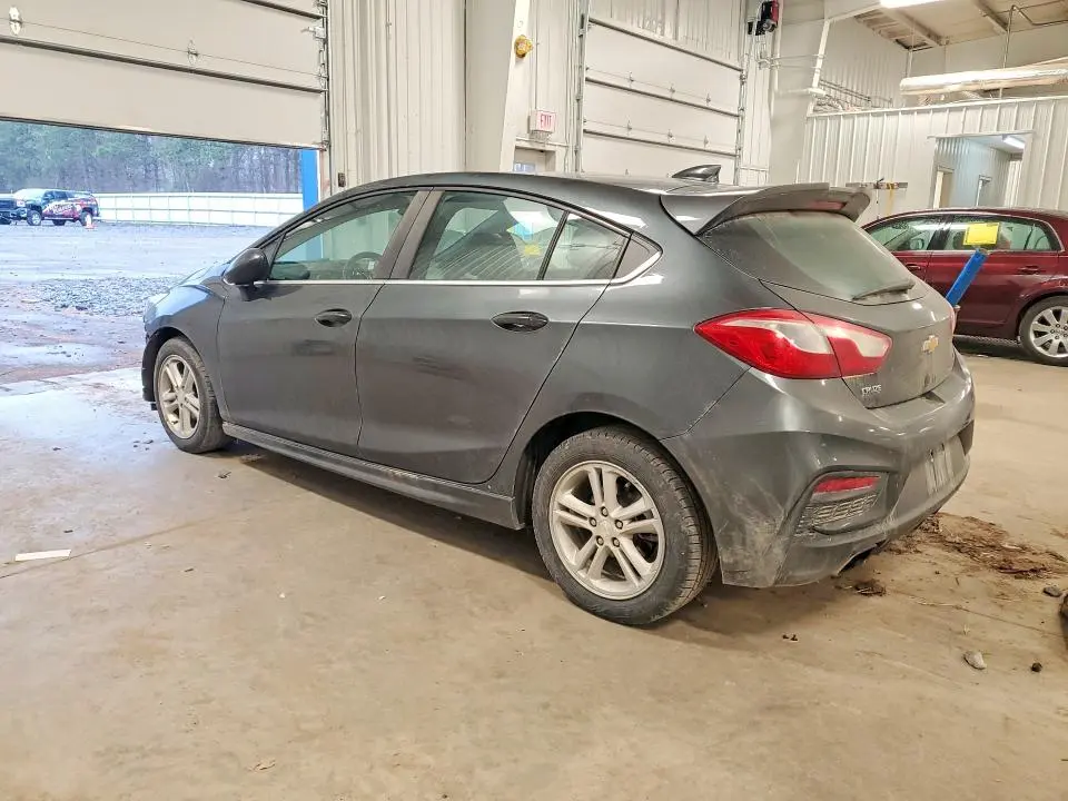 2017 CHEVROLET CRUZE LT  