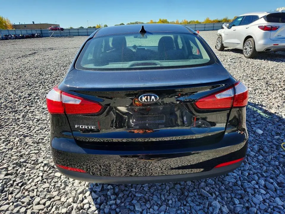 2016 KIA FORTE LX  