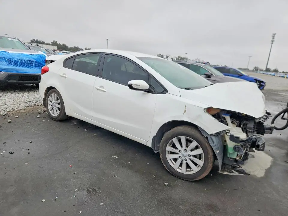 2014 KIA FORTE LX  