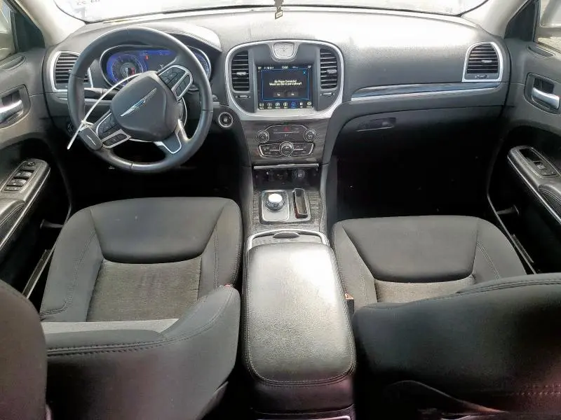 2018 CHRYSLER 300   