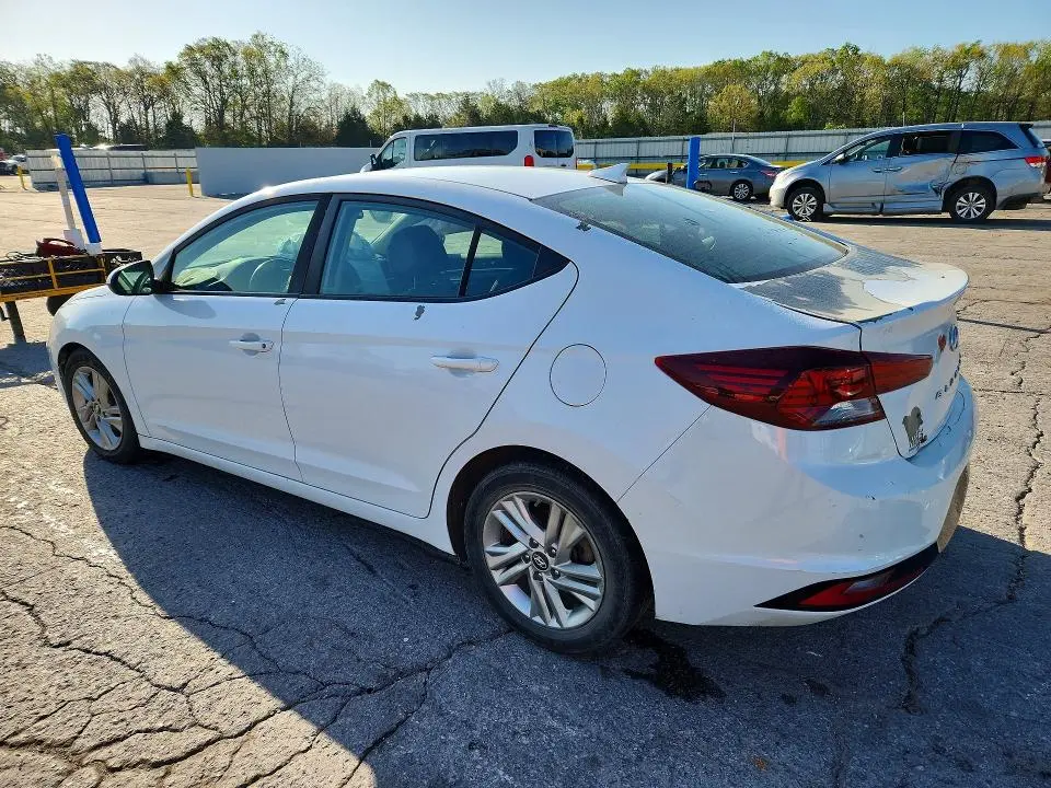 2019 HYUNDAI ELANTRA SEL  