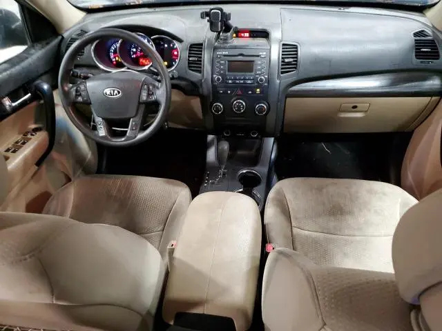 2013 KIA SORENTO LX  