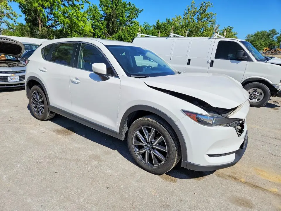 2018 MAZDA CX-5 TOURING  