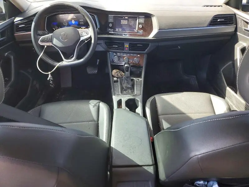 2024 VOLKSWAGEN JETTA SE  