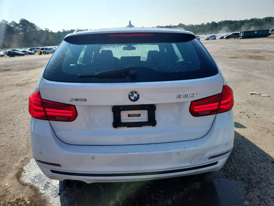 2017 BMW 330 XI  