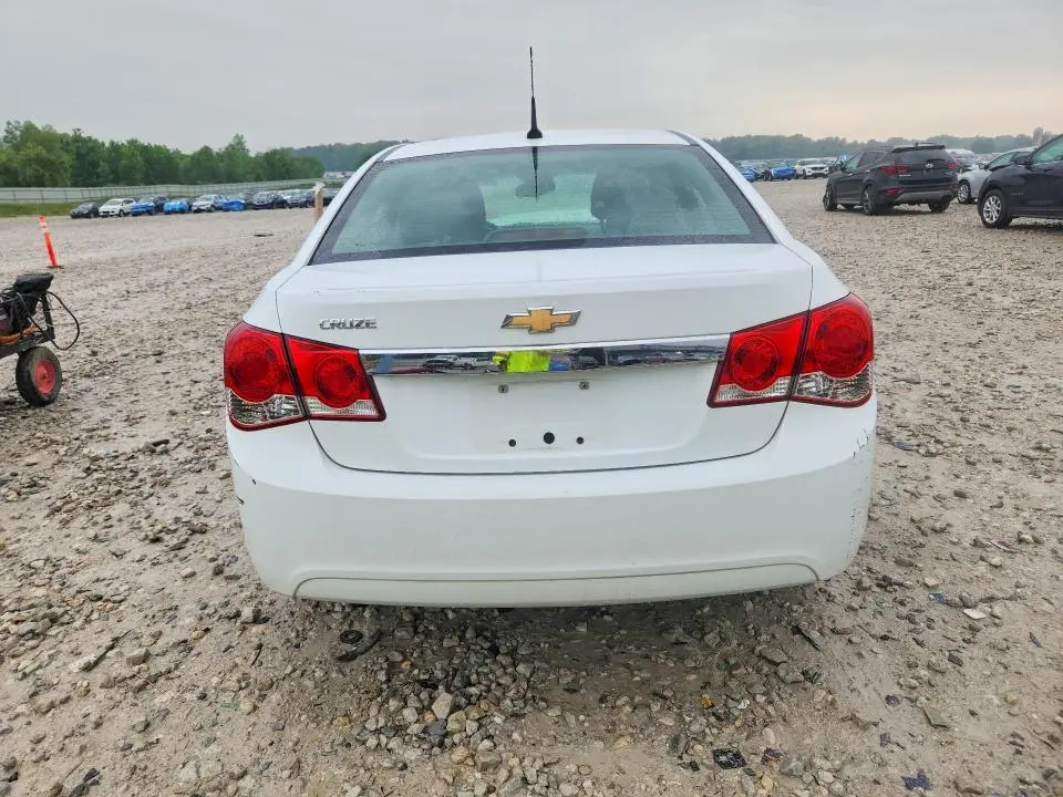 2012 CHEVROLET CRUZE LS  