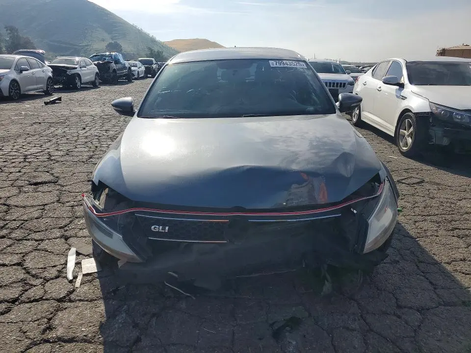 2013 VOLKSWAGEN JETTA GLI  