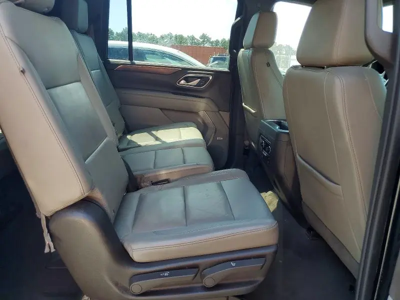 2021 CHEVROLET SUBURBAN C1500 LT  