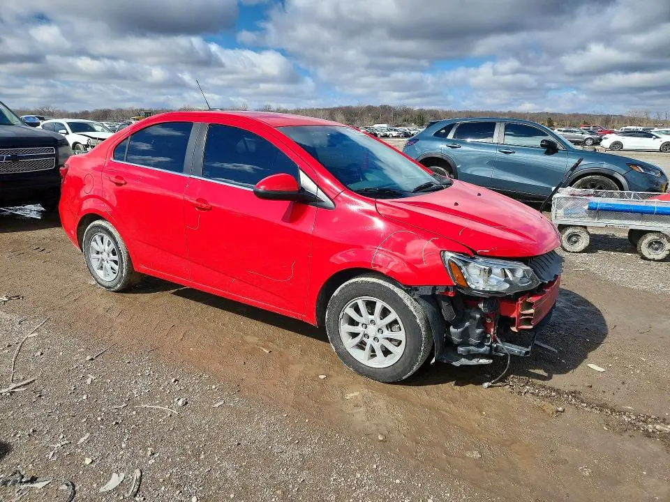 2017 CHEVROLET SONIC LT  