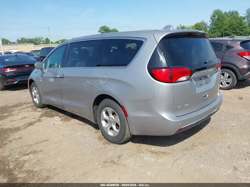 2018 CHRYSLER PACIFICA HYBRID TOURING PLUS
