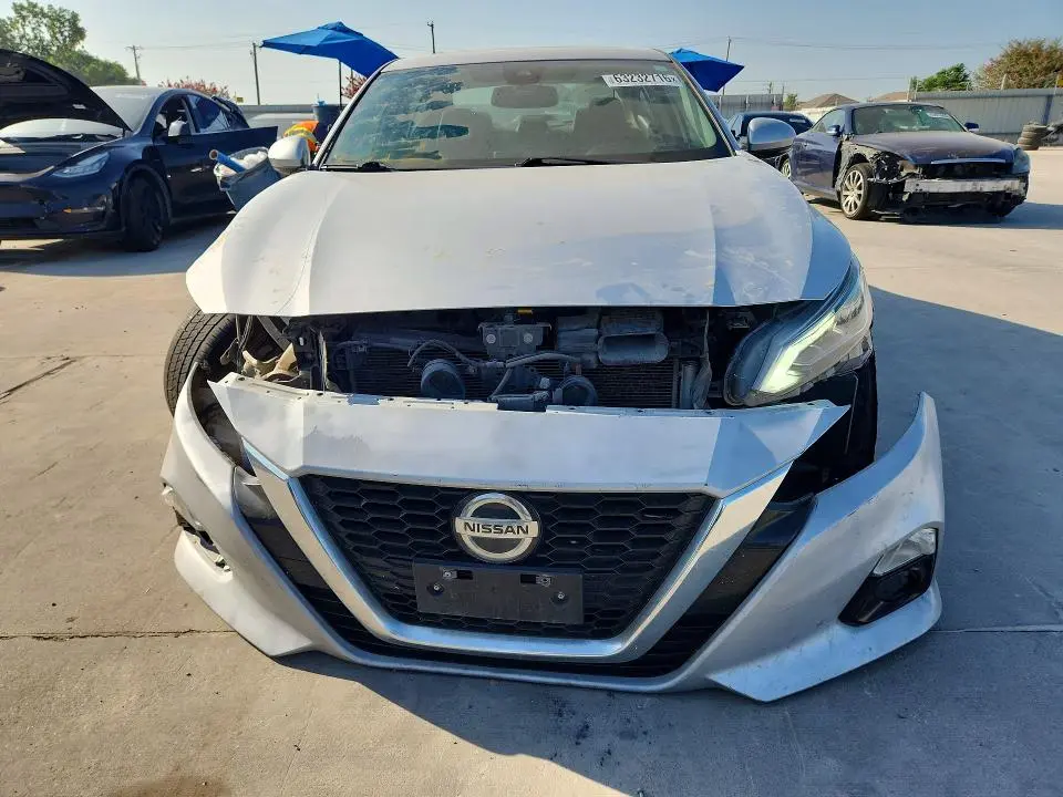 2019 NISSAN ALTIMA SL  