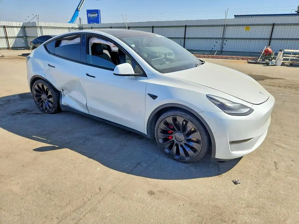 2022 TESLA MODEL Y   