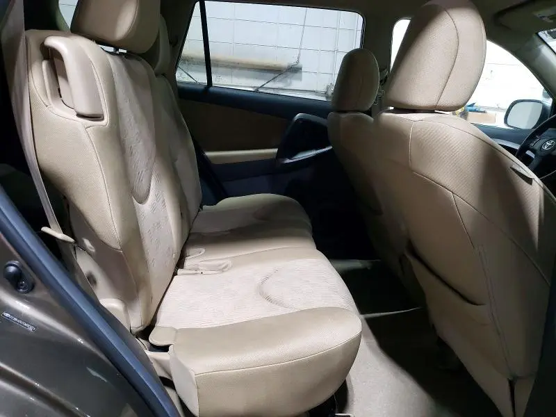 2012 TOYOTA RAV4 BASE  