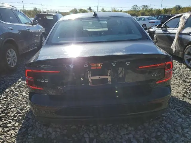 2020 VOLVO S60 T6 MOMENTUM  