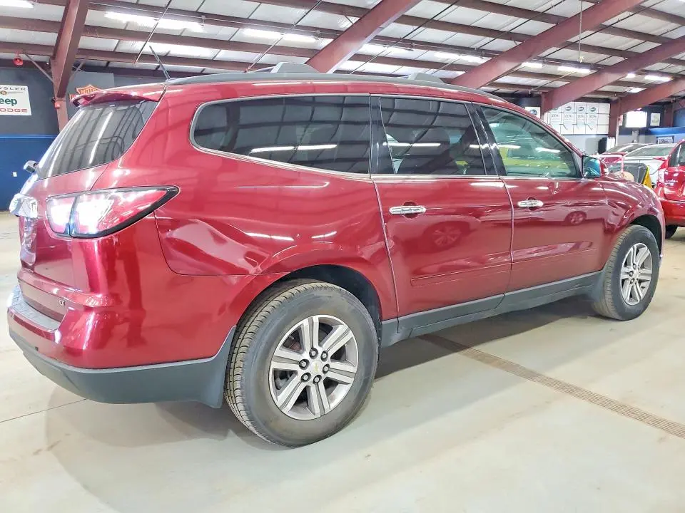 2017 CHEVROLET TRAVERSE LT  
