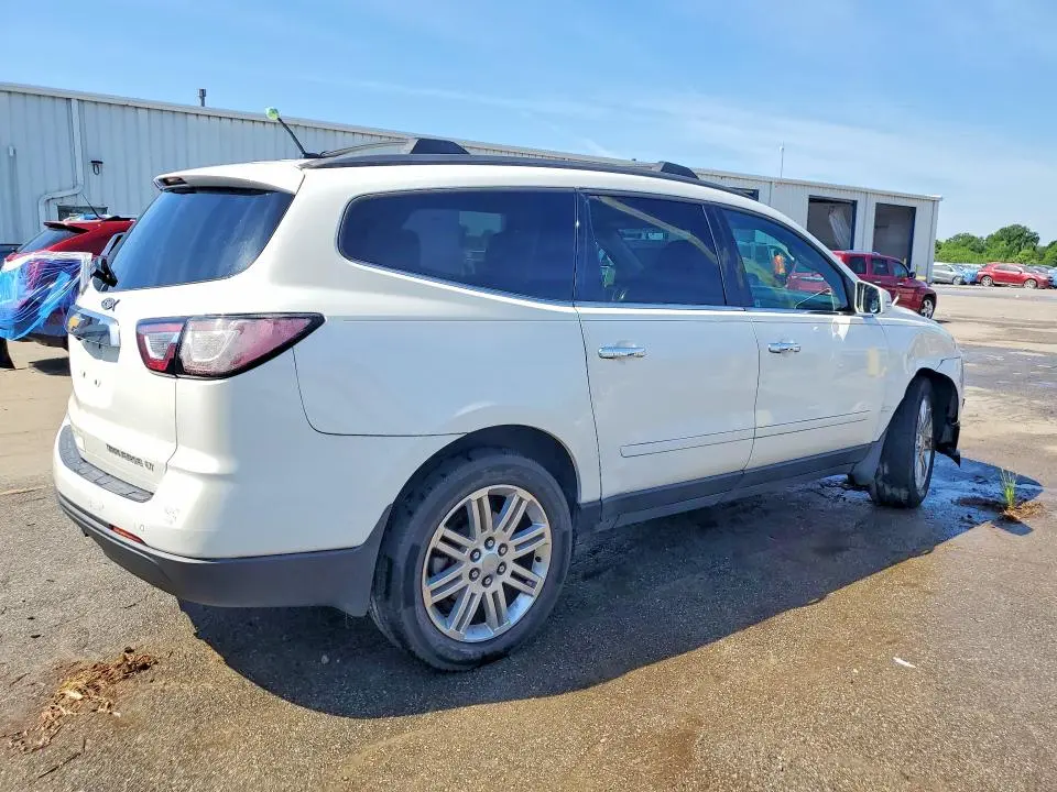 2014 CHEVROLET TRAVERSE LT  
