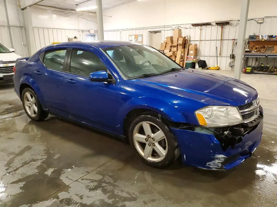 2012 DODGE AVENGER SXT  