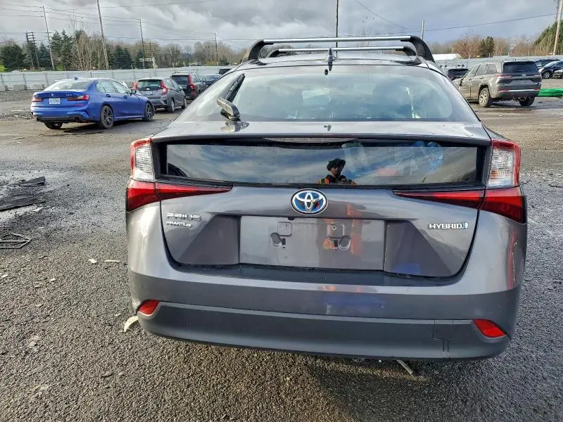 2019 TOYOTA PRIUS   
