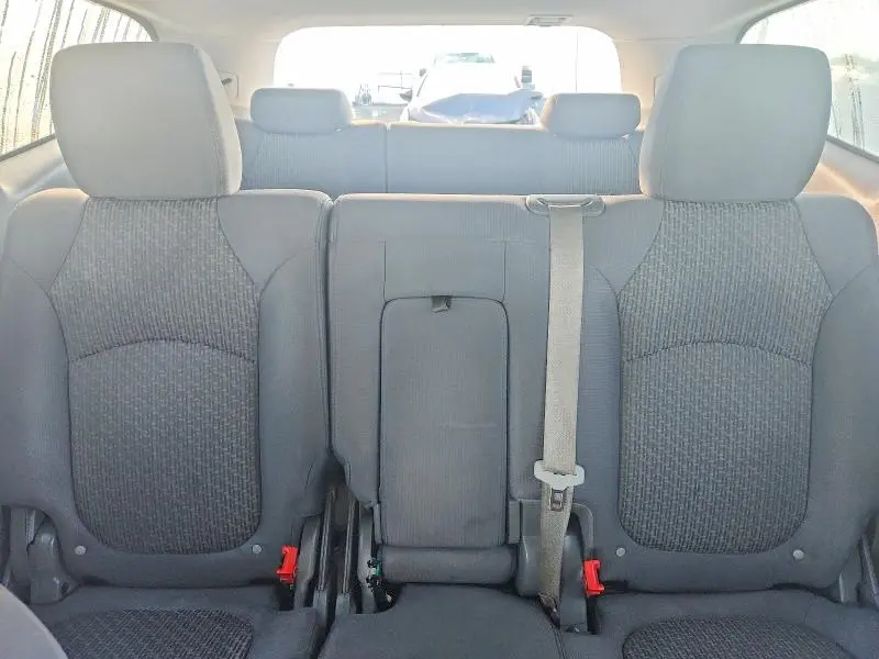 2012 CHEVROLET TRAVERSE LS  